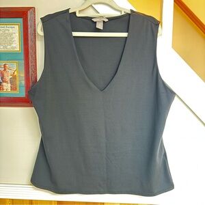 H&M Black V-neck top